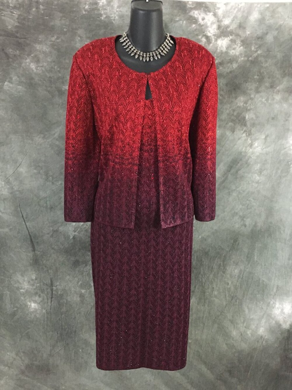 BEAUTIFUL St John evening knit red multi rhinestones jacket dress suit size 8 10
